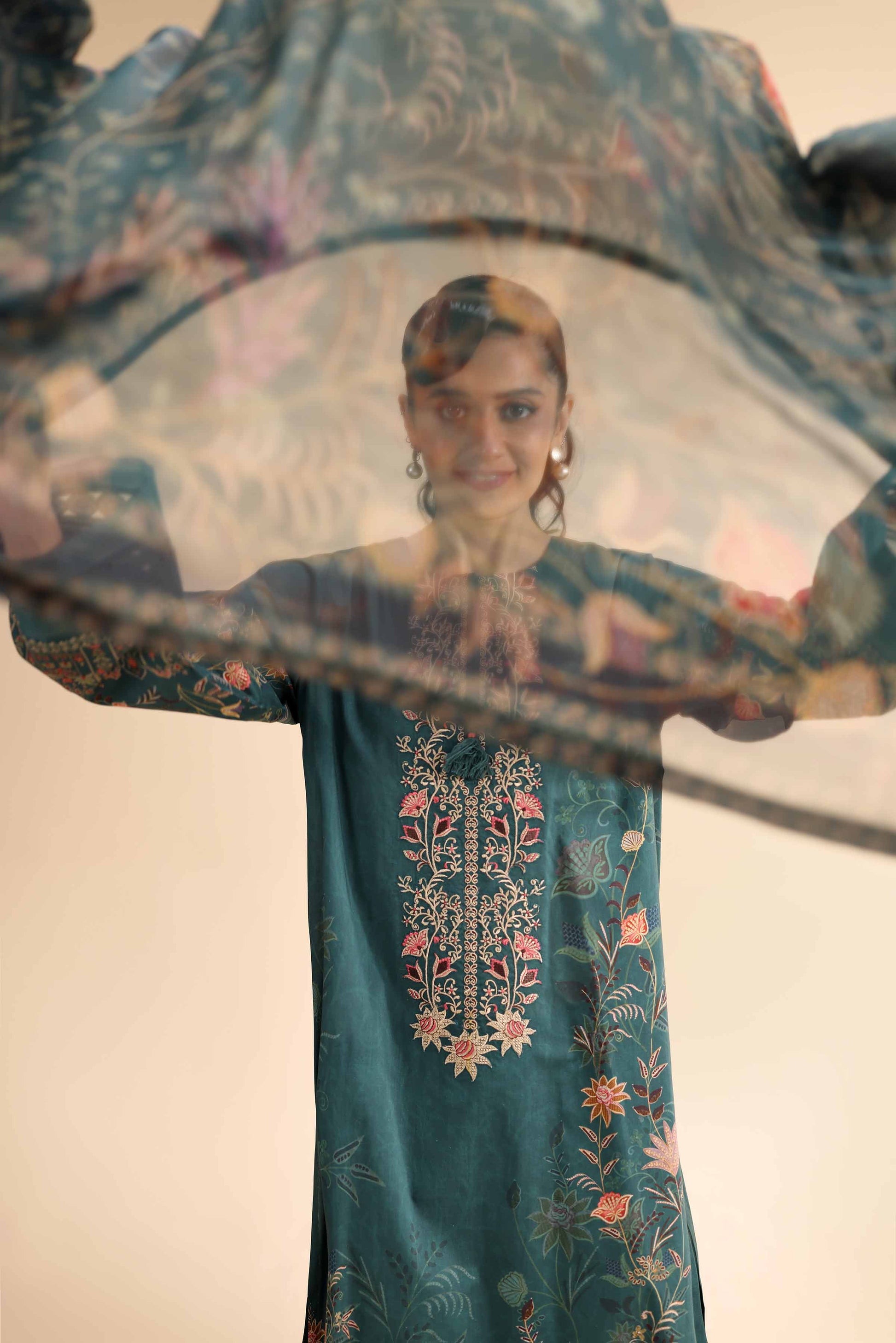 Nishat | Cross Season Edit | 42501057 - House of Zarish