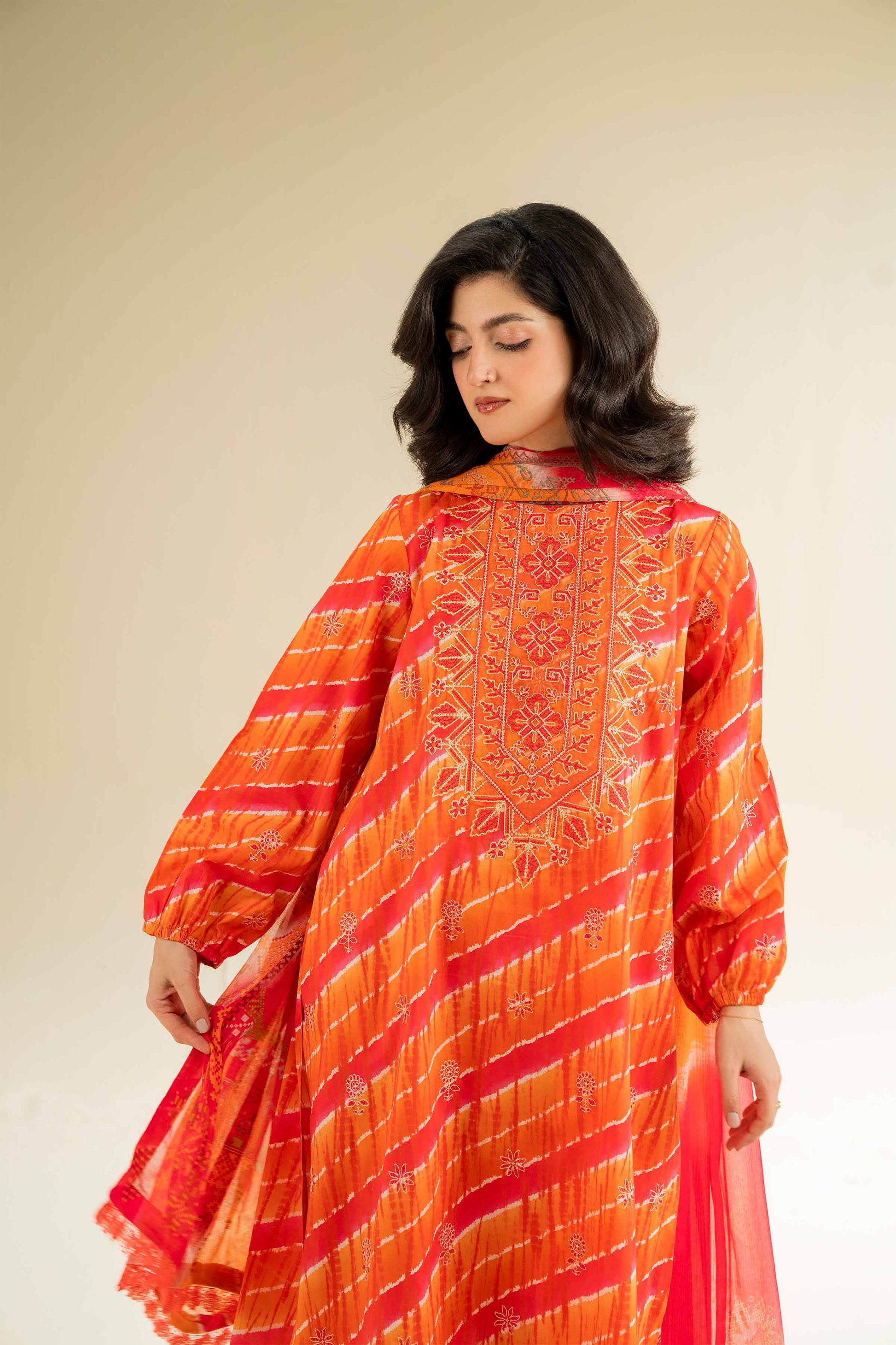 Nishat | Cross Season Edit | 42501081 - House of Zarish