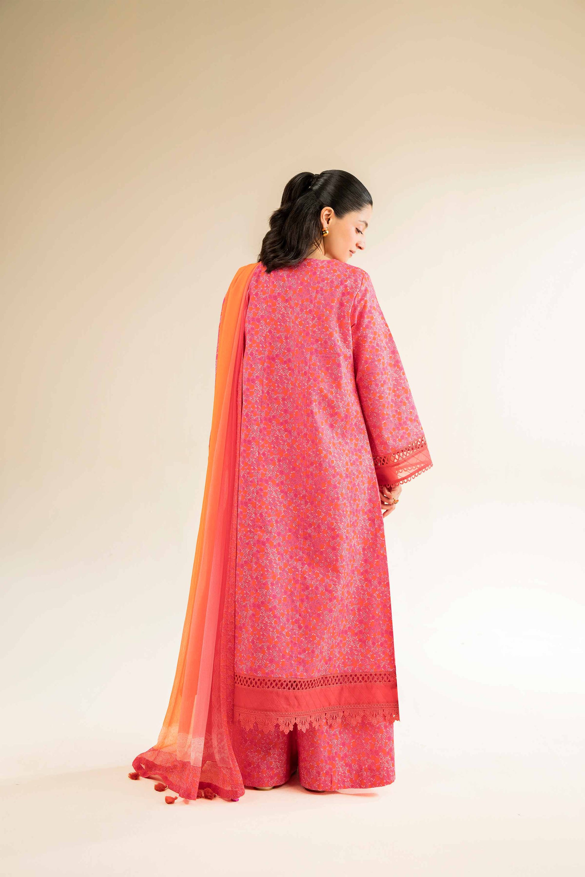 Nishat | Cross Season Edit | 42501085 - House of Zarish