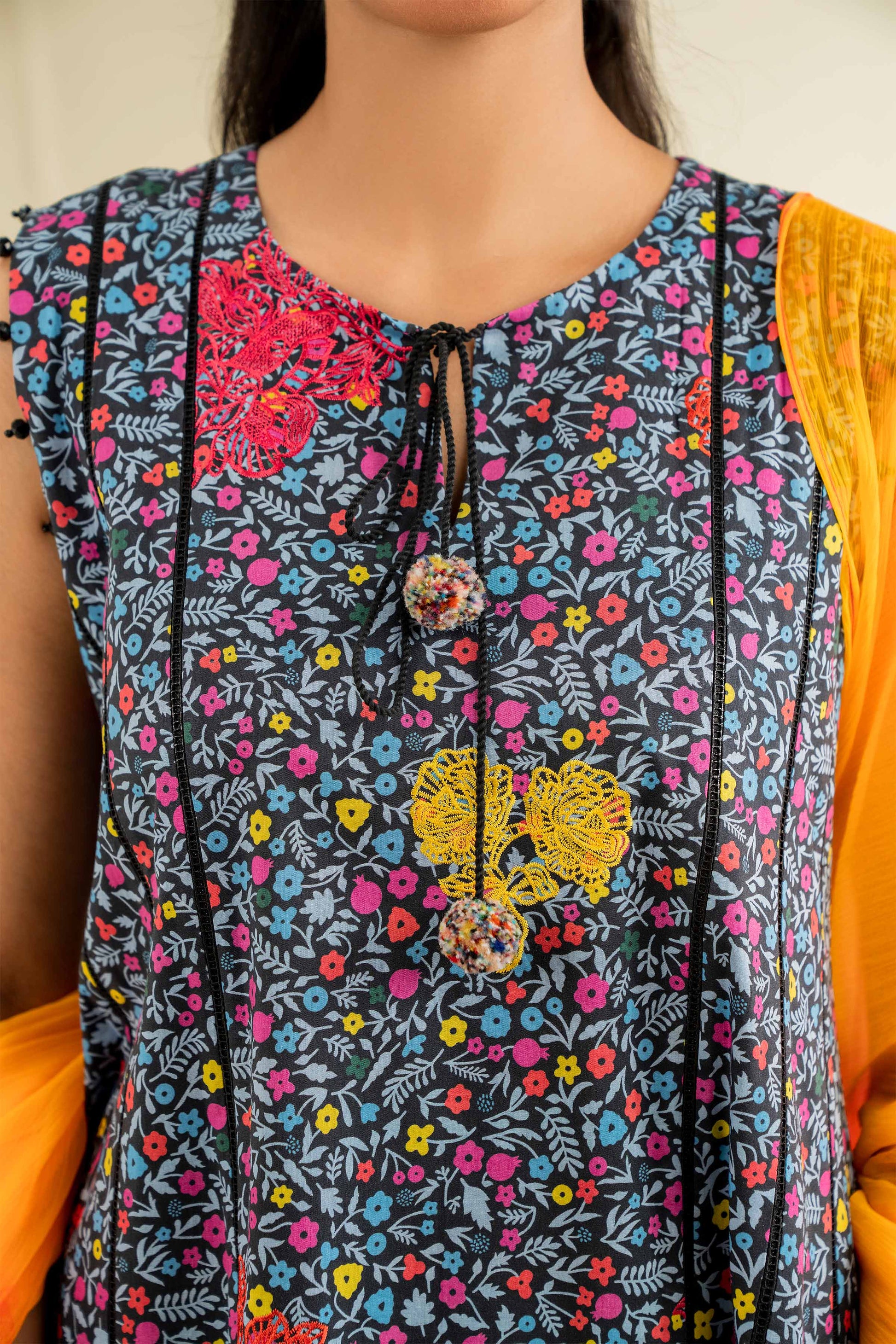 Nishat | Cross Season Edit | 42501087 - House of Zarish