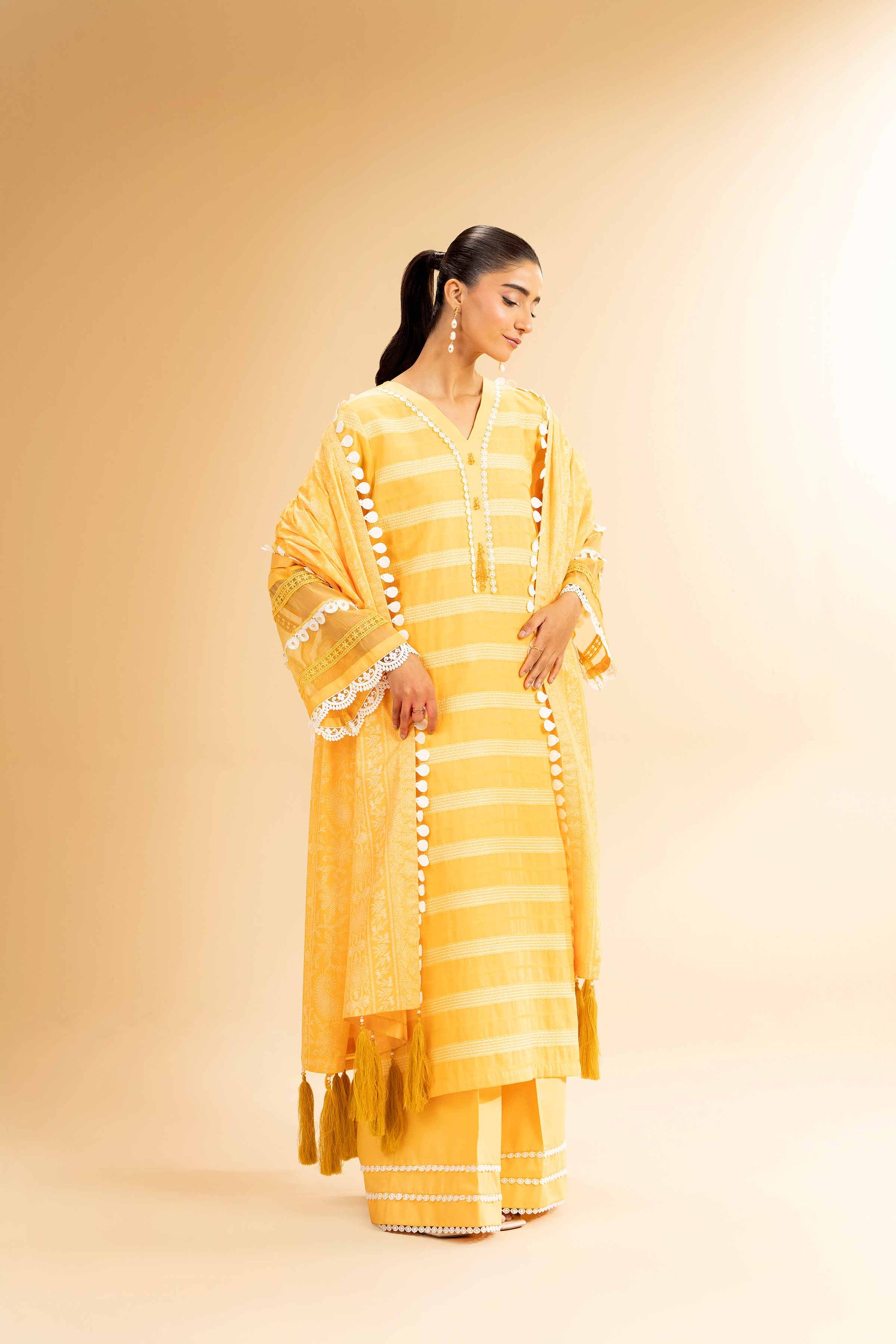 Nishat | Cross Season Edit | 42501110 - House of Zarish