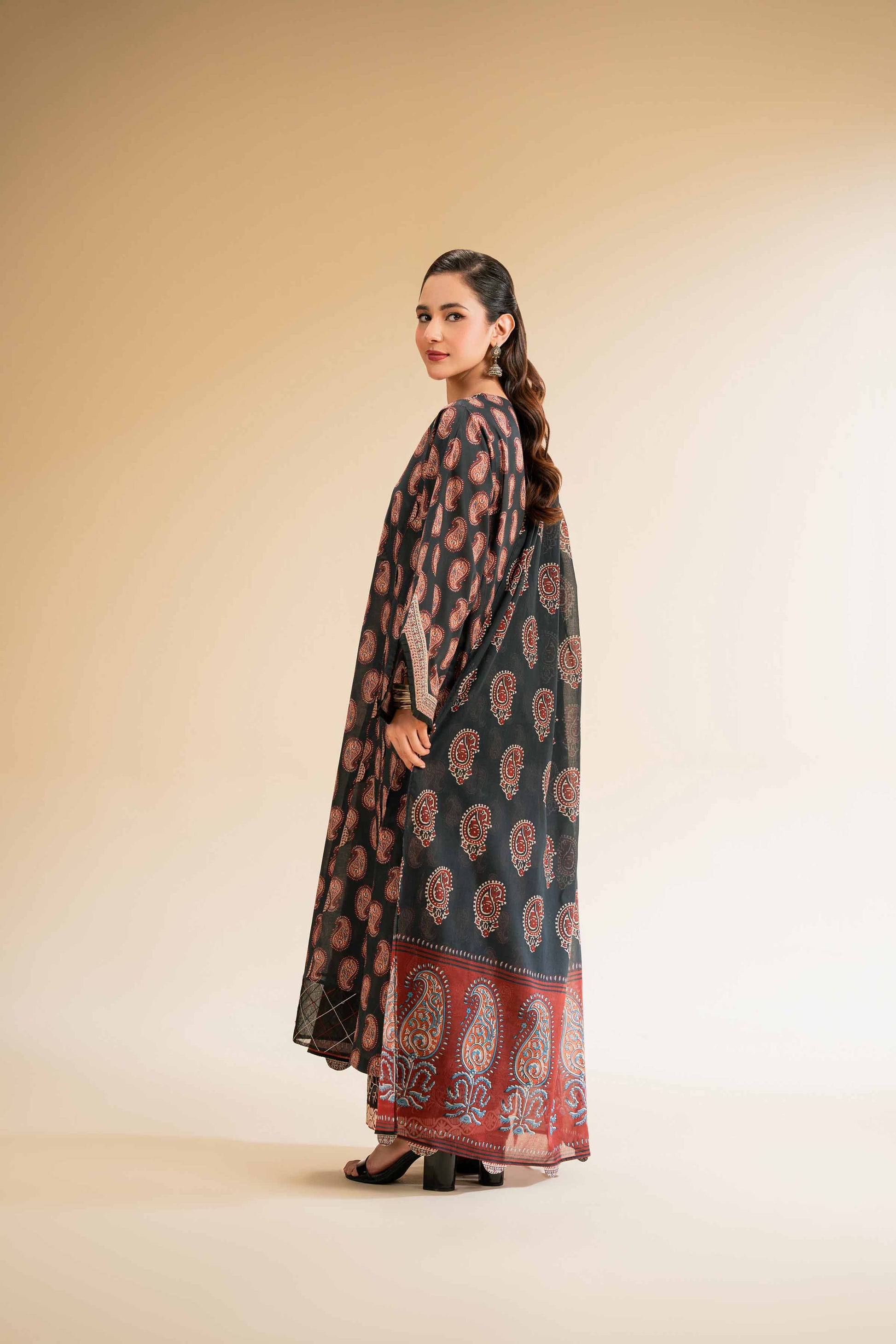 Nishat | Cross Season Edit | 42519175 - House of Zarish