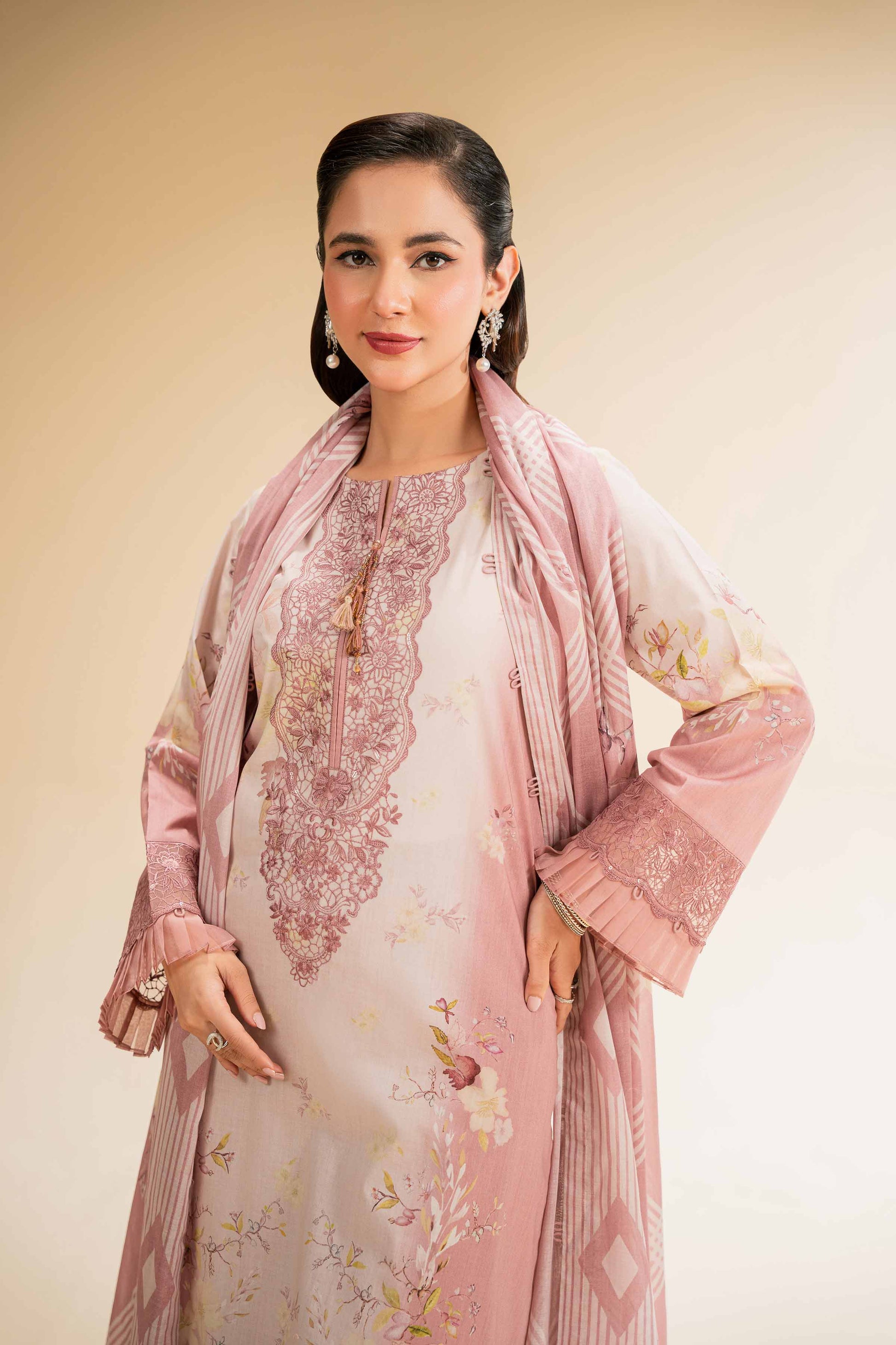 Nishat | Cross Season Edit | 42519176 - House of Zarish