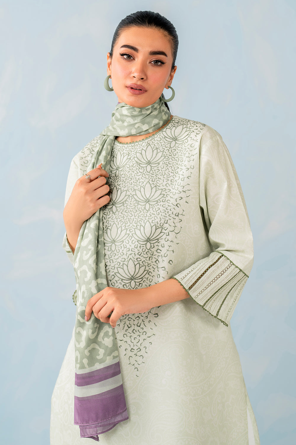 Jazmin | Summer Lawn | USE-9083