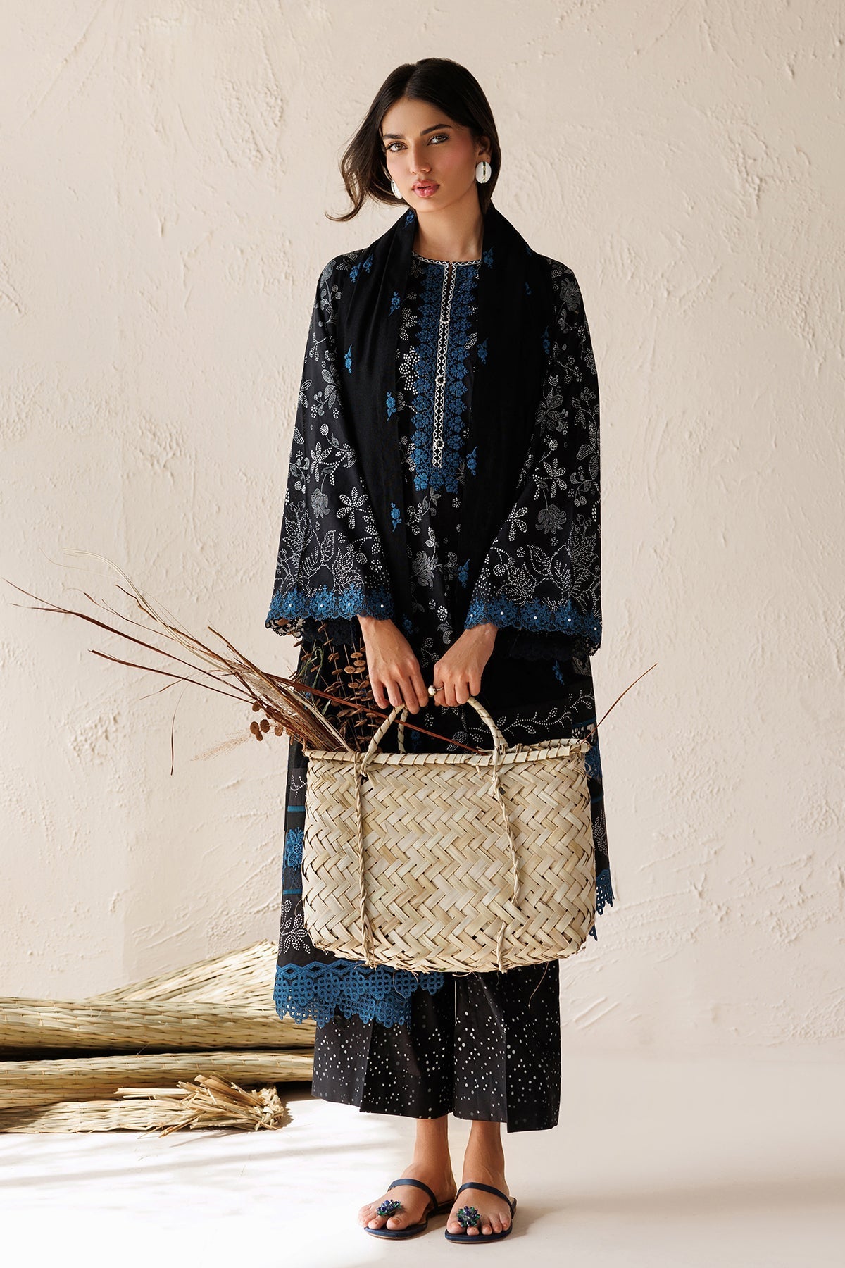 Baroque | Embroidered Lawn | SF-4518