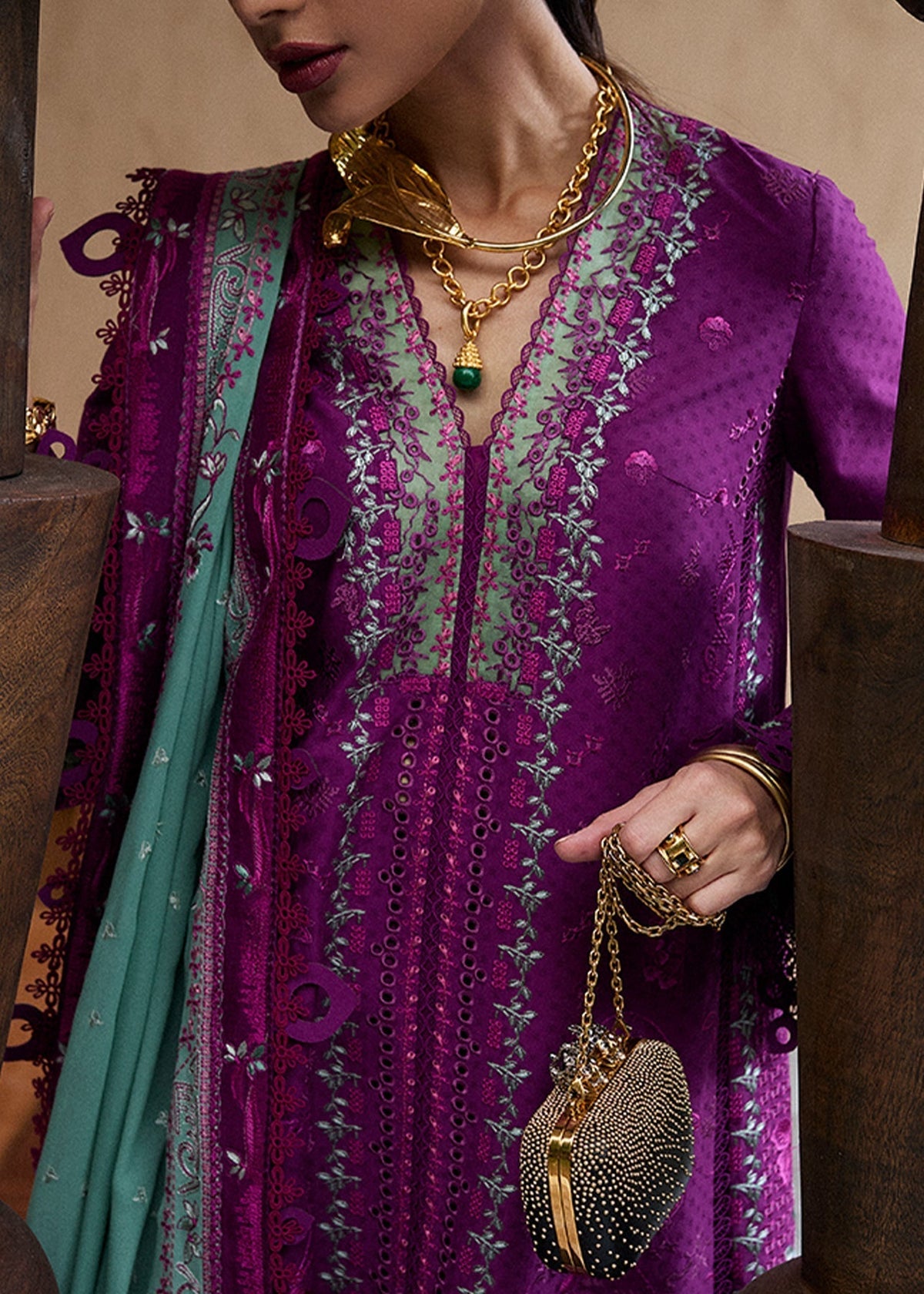 Suffuse | Luxury Lawn 25 |OIRA