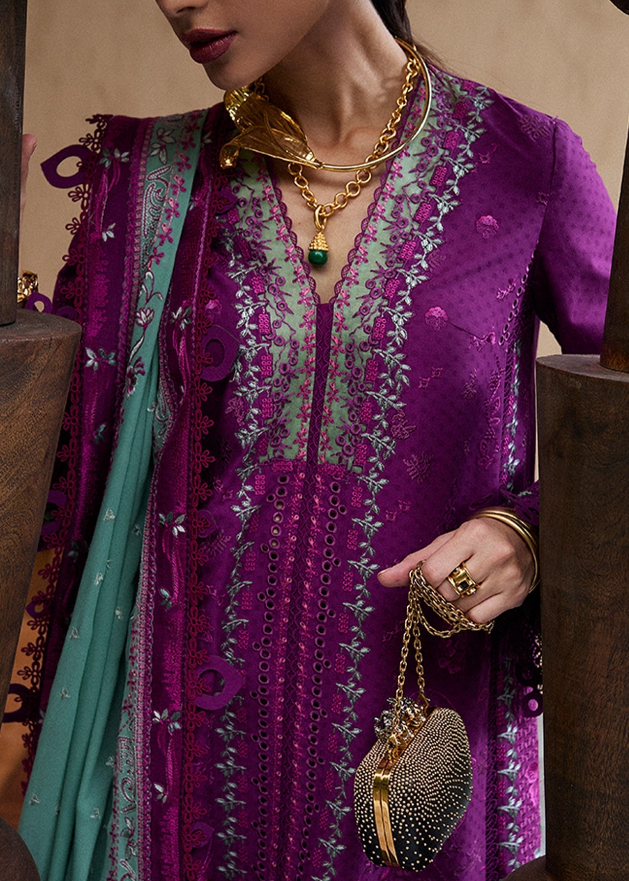 Suffuse | Luxury Lawn 25 |OIRA