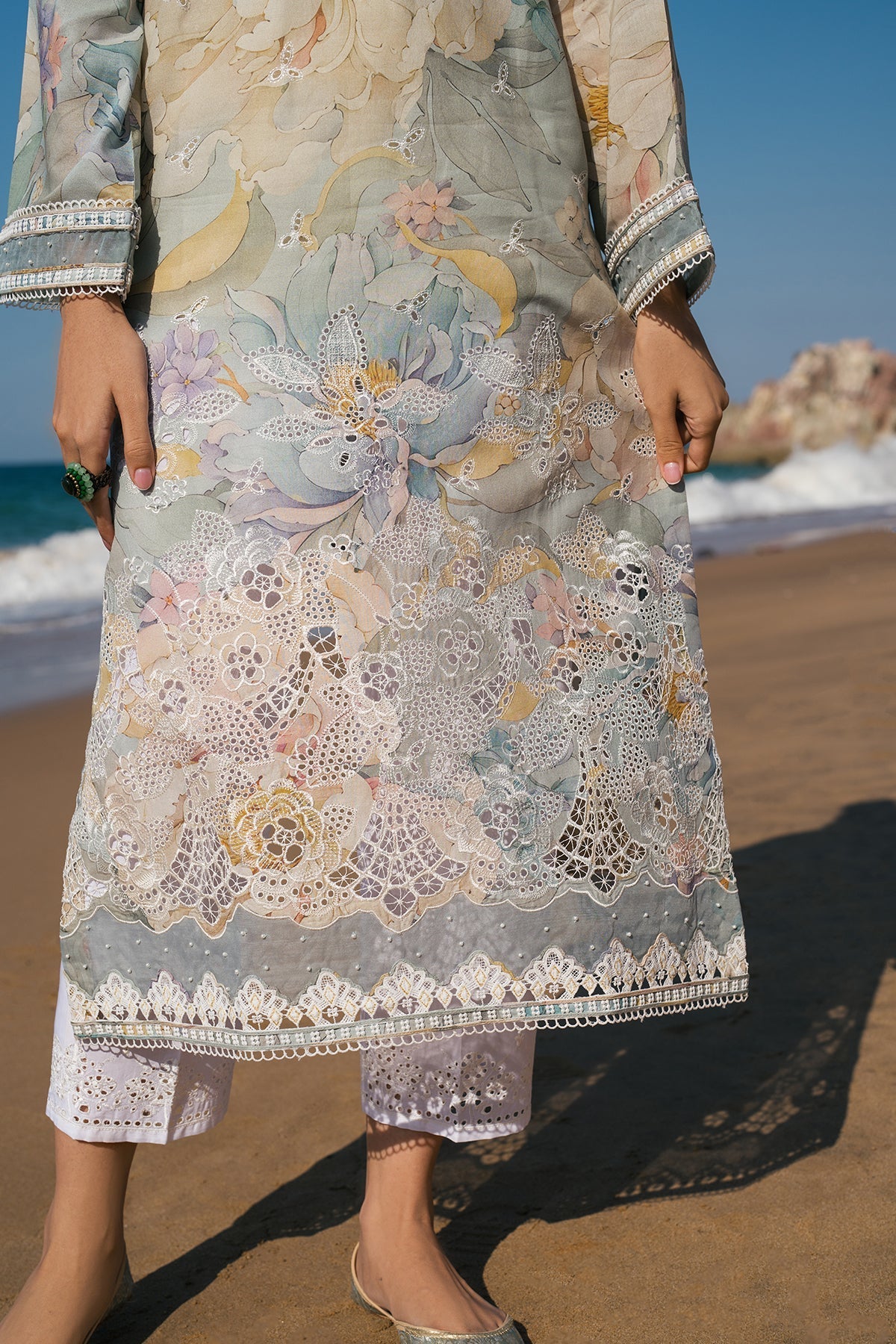 Baroque | Embroidered Lawn | SF-4121