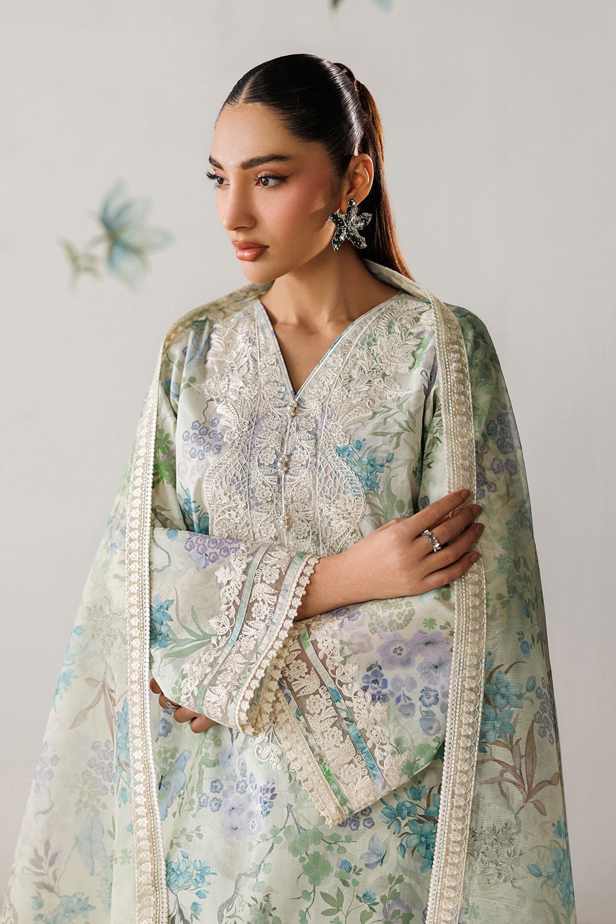 Baroque | Embroidered Lawn | SF-4417