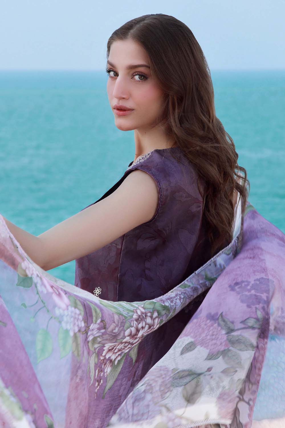 Seran | Afsanah Lawn 25 | MYRA - House Of Anaya