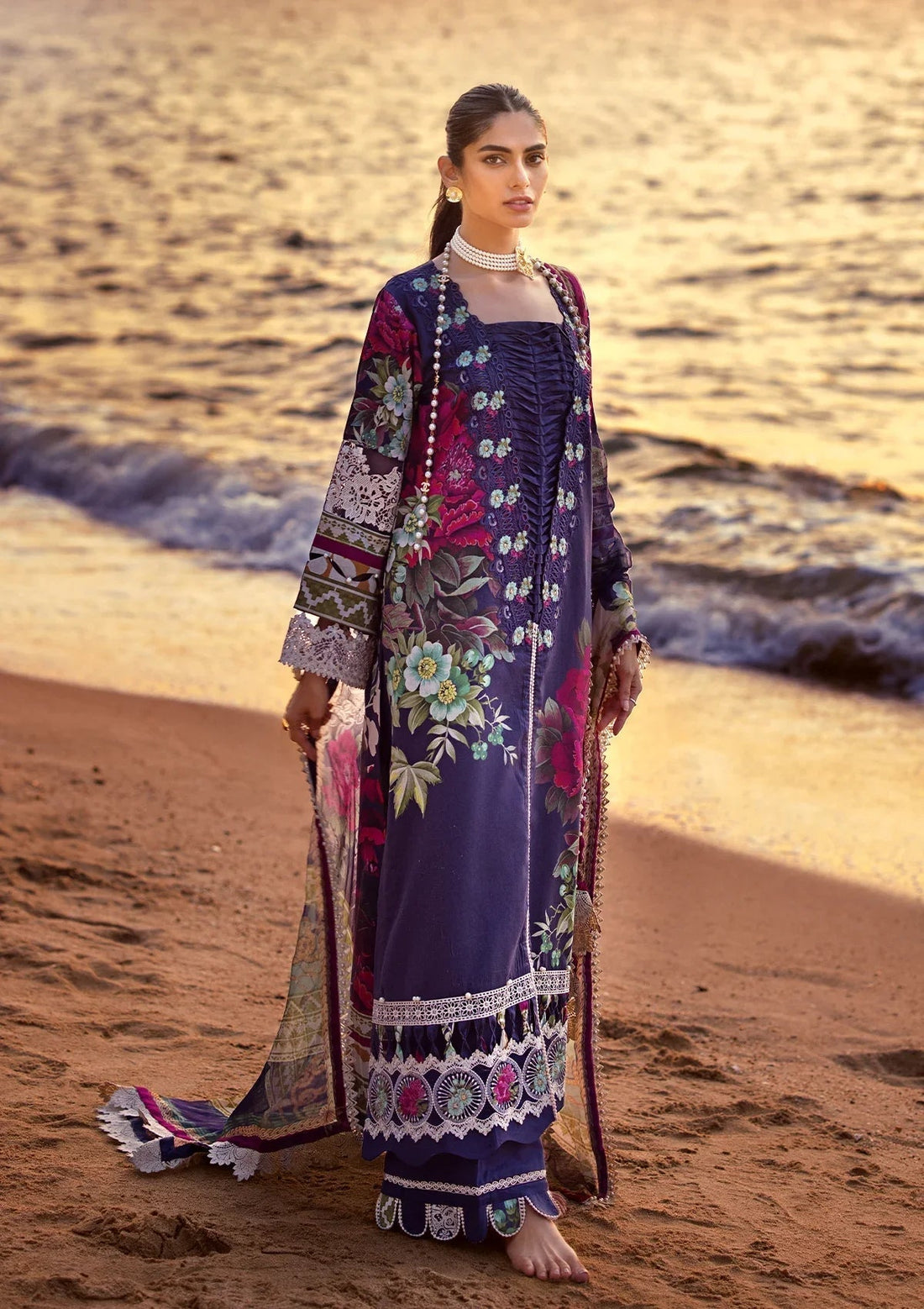 ELAF Signature Embroidered Lawn 3Pc Suit ESL-08A SINCLAIR