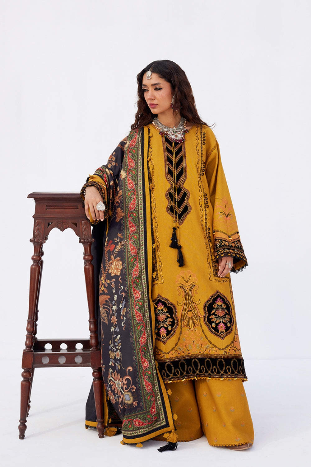Saira Rizwan | Winter Khaddar 25 | ZARD-SRW25-03