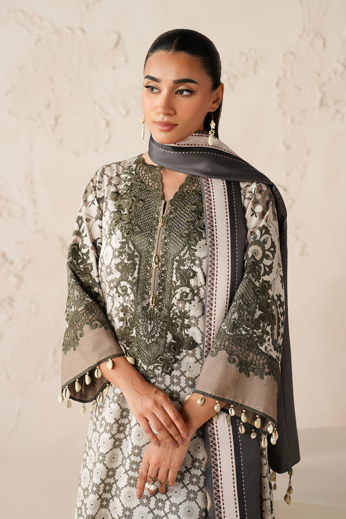 Baroque | Luxury Pret 25 | UF-4302