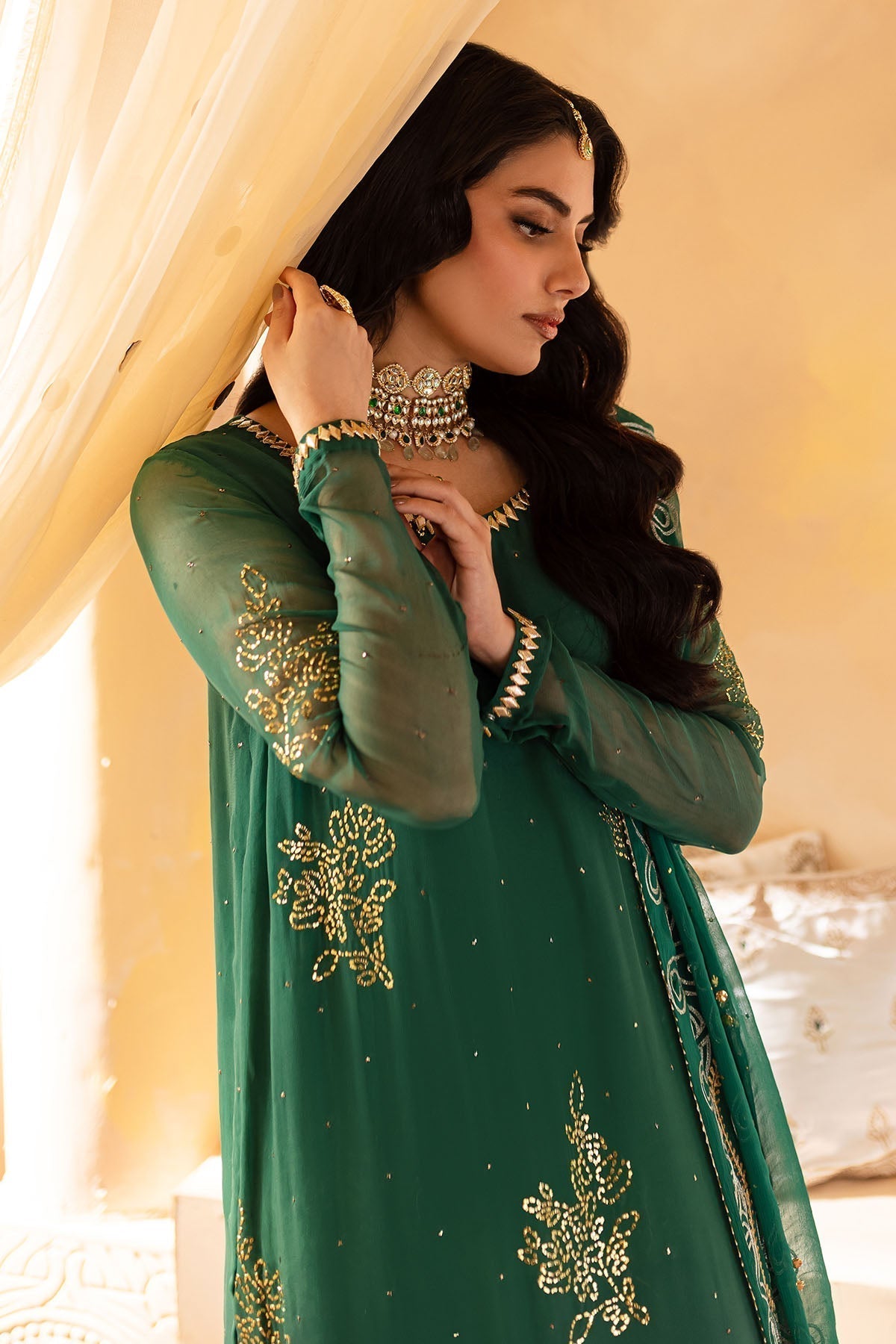 Nureh | Mukeshkari Formals | MK-01