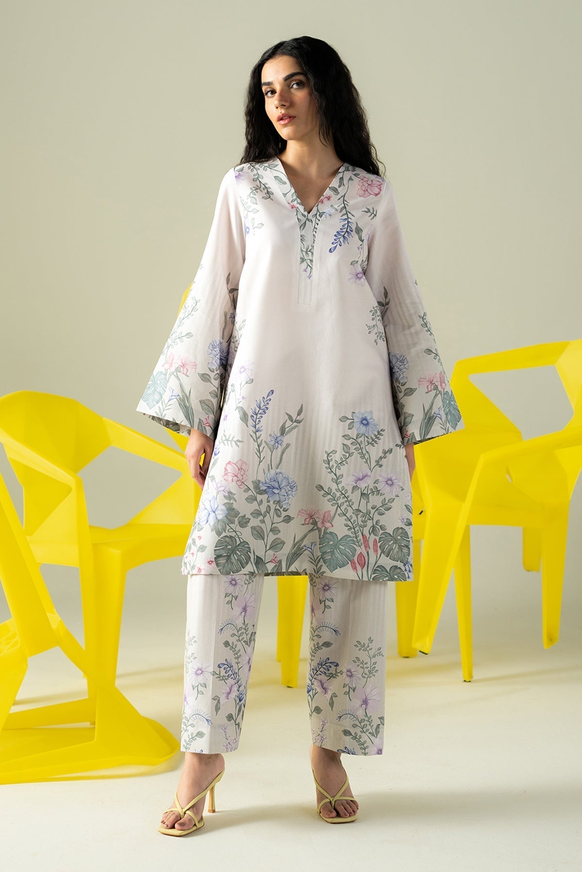 Afrozeh | Coords 25 | Creamy