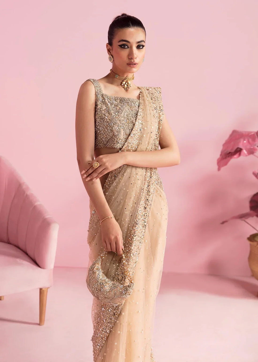 Kanwal Malik | Tesoro Collection | SAKURA