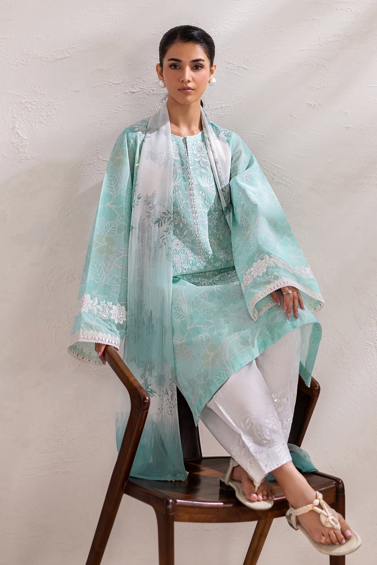 Baroque | Embroidered Lawn | SF-4451