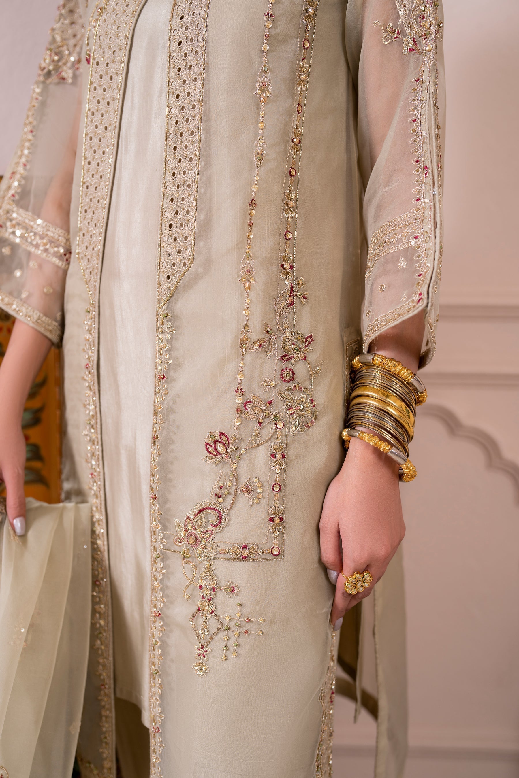 Naqshi | Kaansi Formals | ARWA