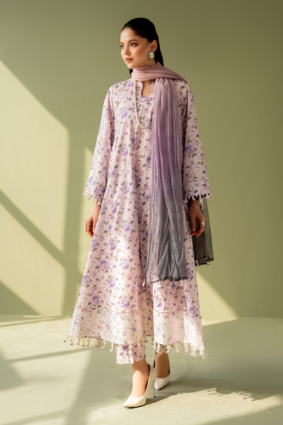 Baroque | Embroidered Lawn | SF-4168