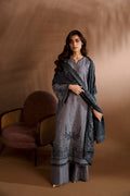 Sobia Nazir | Winter Shawl 25 | Design 5B