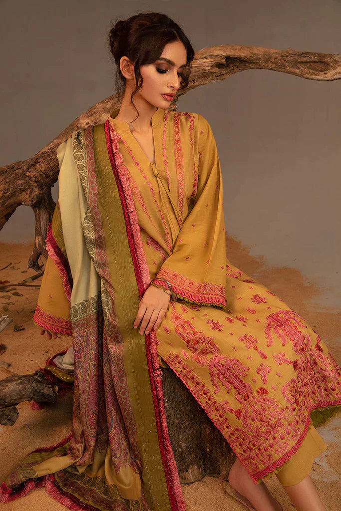 Sobia Nazir | Autumn Winter 23 | 5B - House Of Anaya