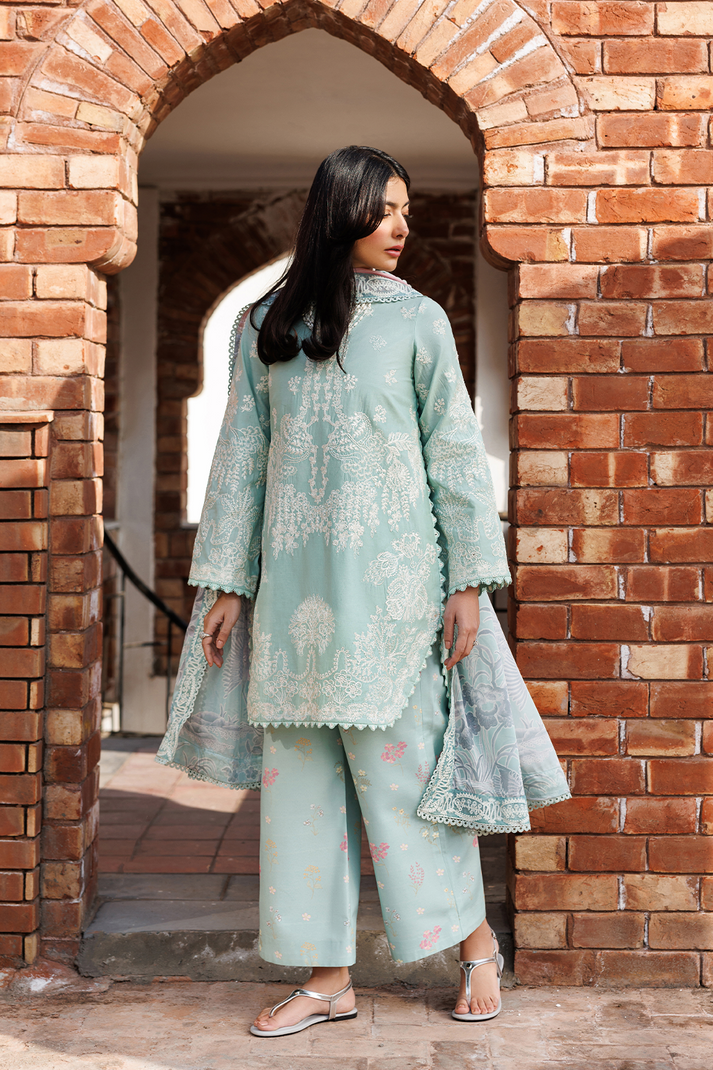 Emaan Adeel | Mirabelle Festive Luxury Lawn | ISOLDE