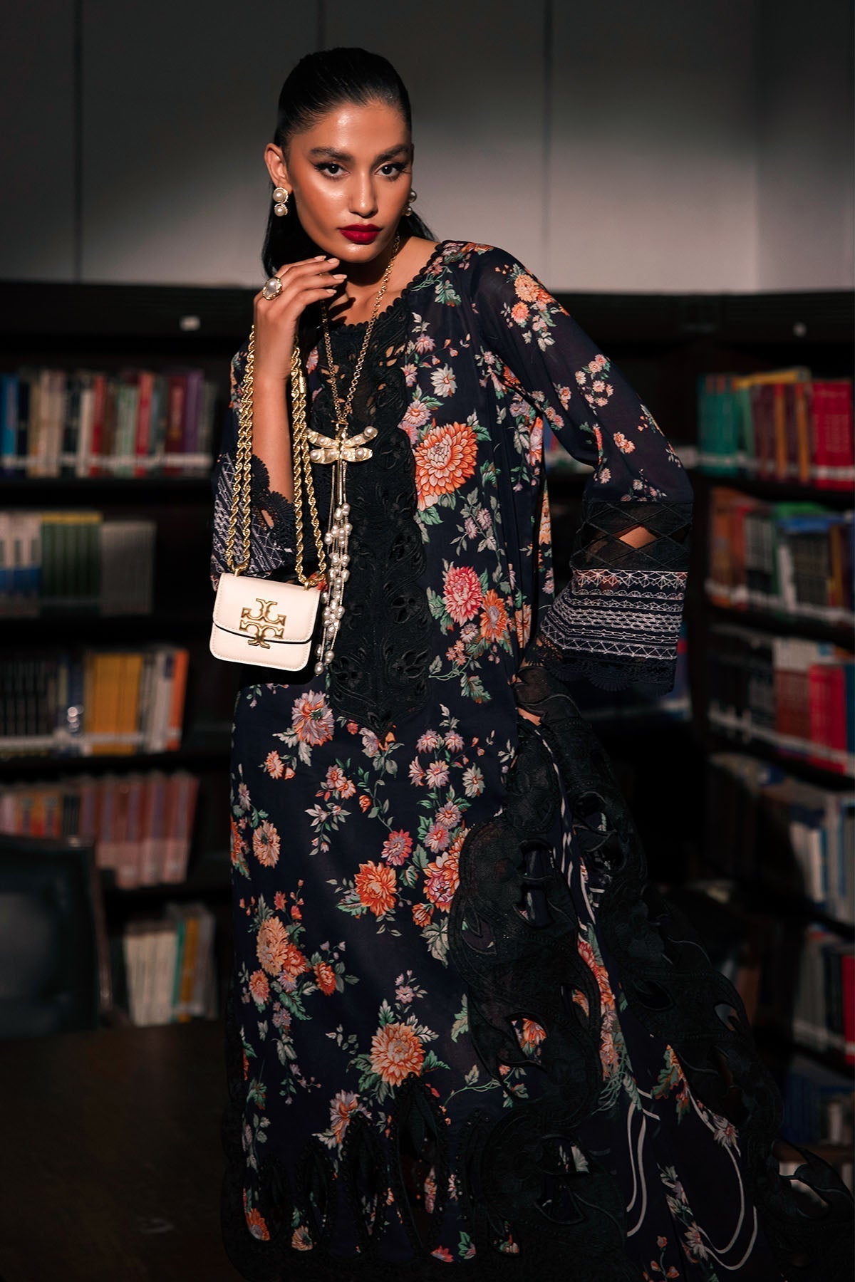 Nureh | Glam Girl Lawn | GL-18 - House Of Anaya