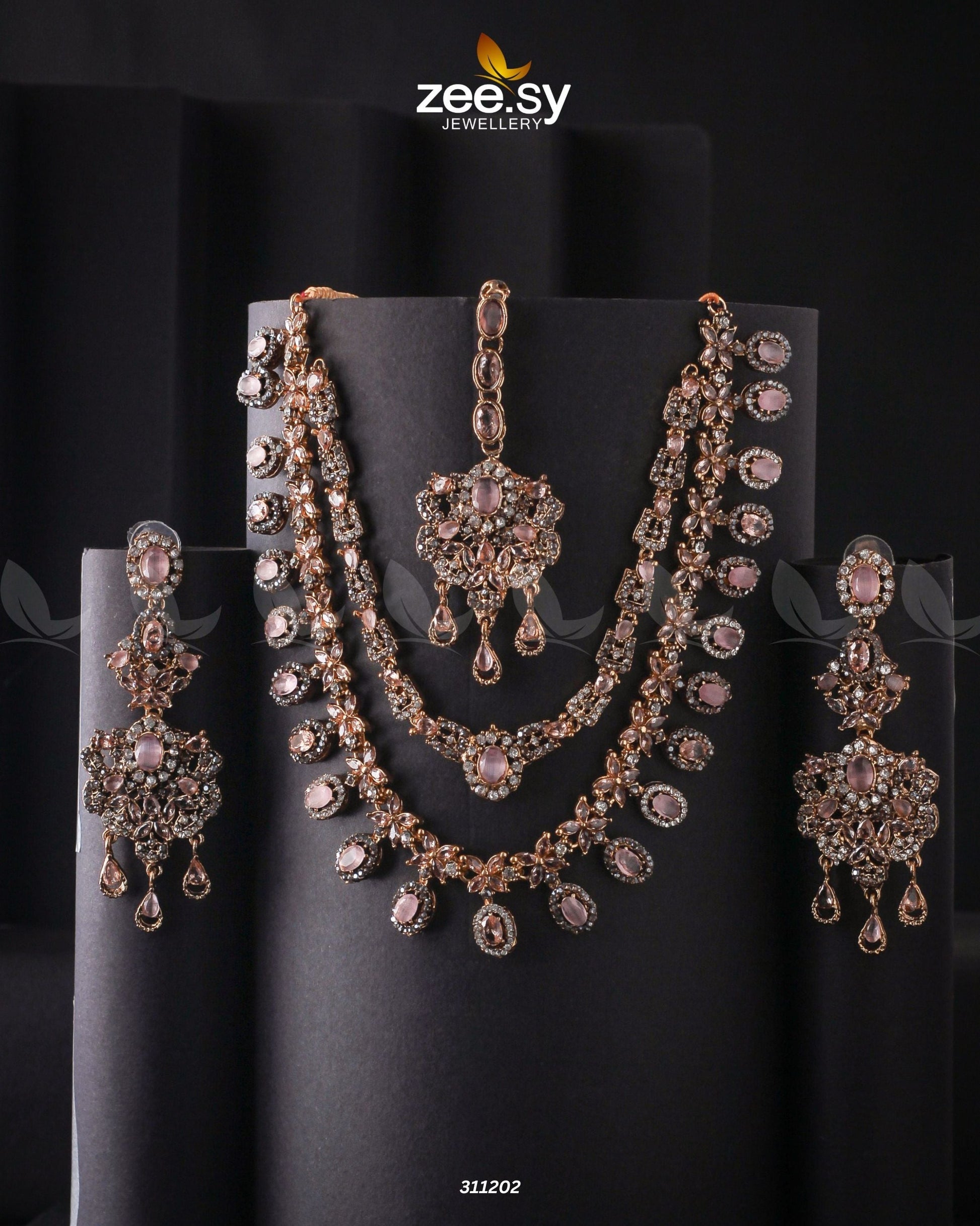 Zarqa Necklace - House Of Zarish
