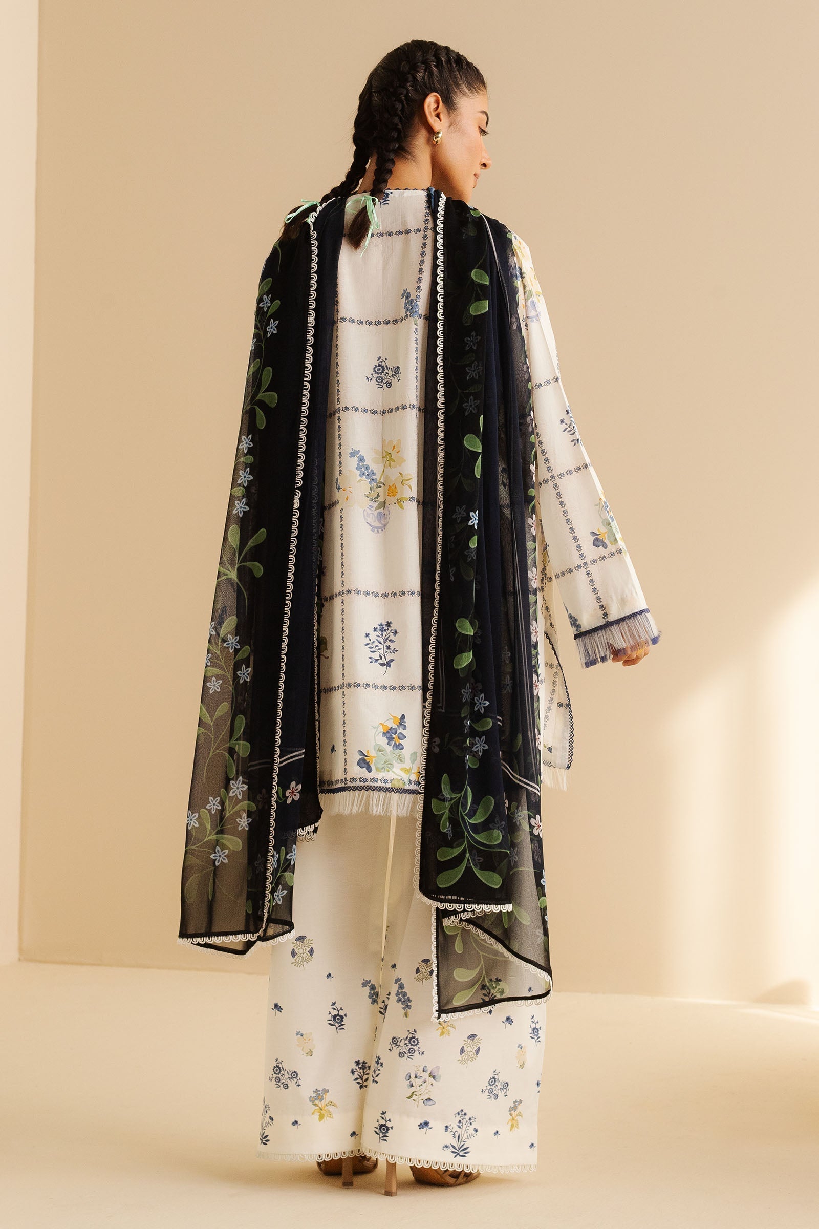 Zara Shahjahan | Coco Prints | Luna-10A