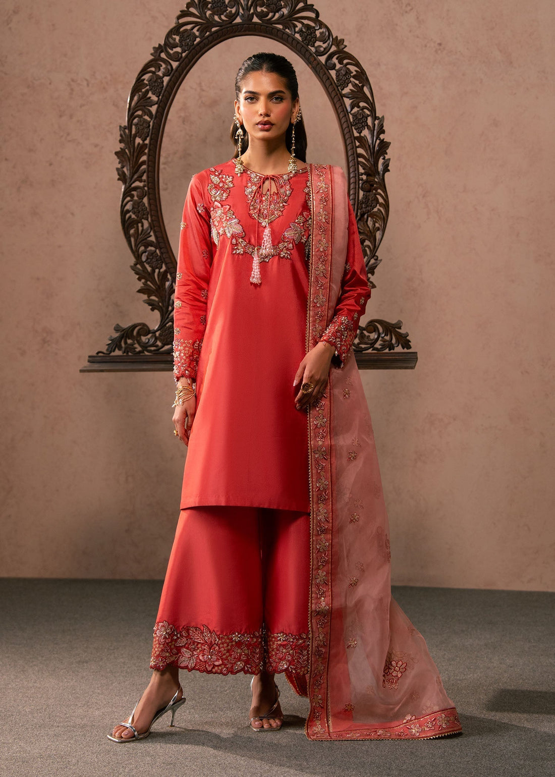 Dastoor | Amelia Luxury Pret 26 | Lucia