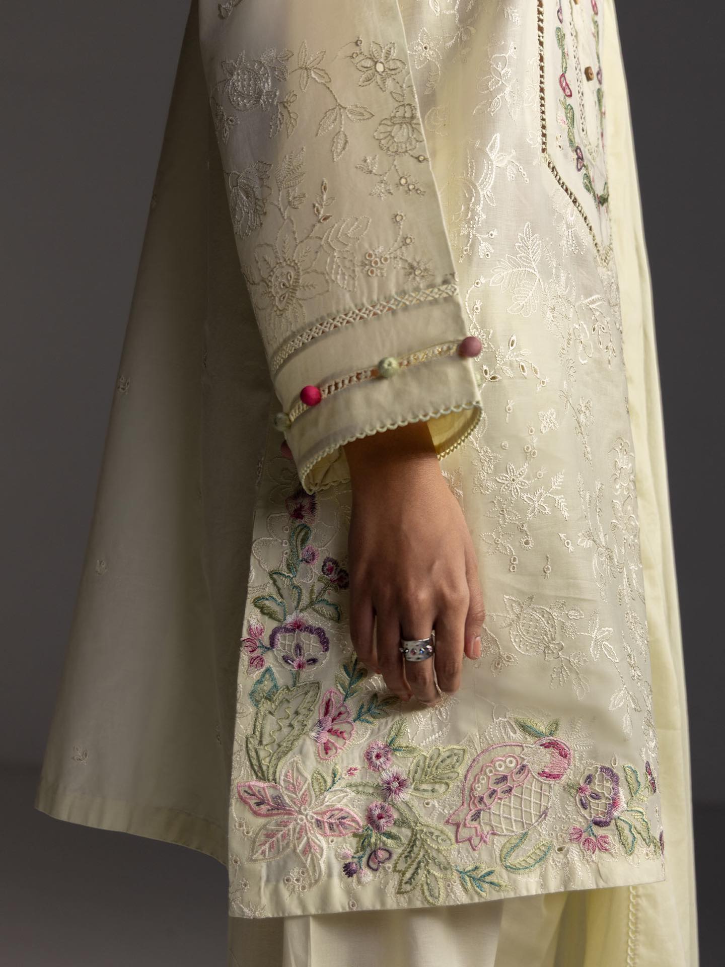 Zara Shahjahan | Coco Lawn 26 | Liora-8B