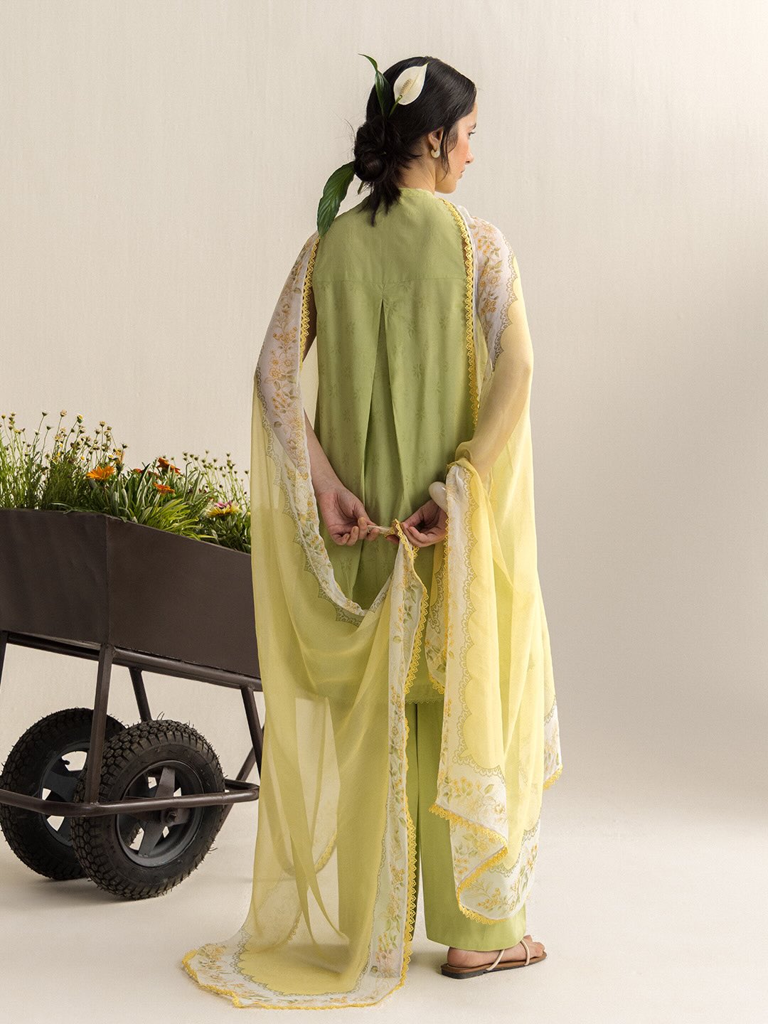 Zara Shahjahan | Coco Lawn 26 | Ines-6B