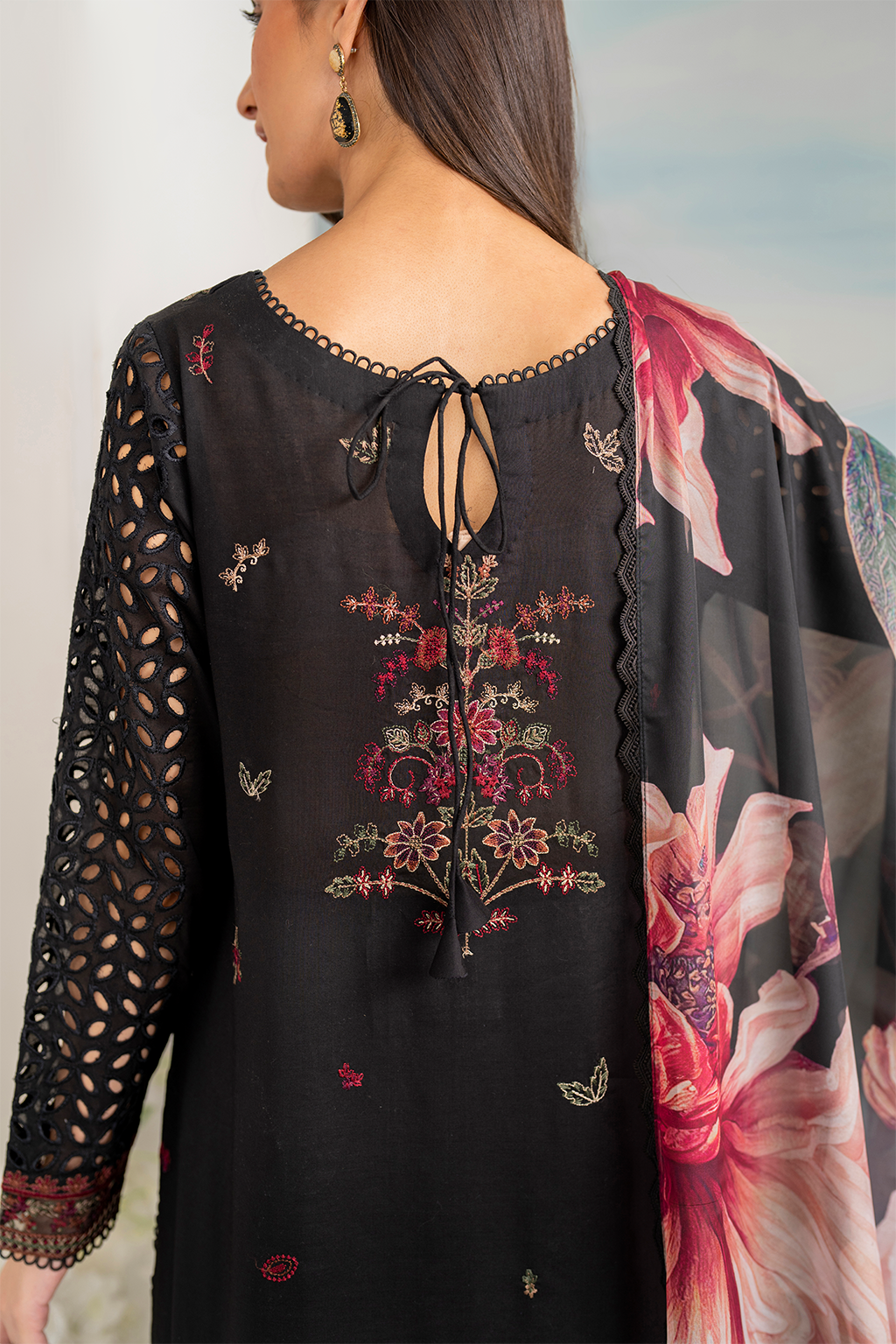 Iznik | Guzel lawn 24 | IGL-09