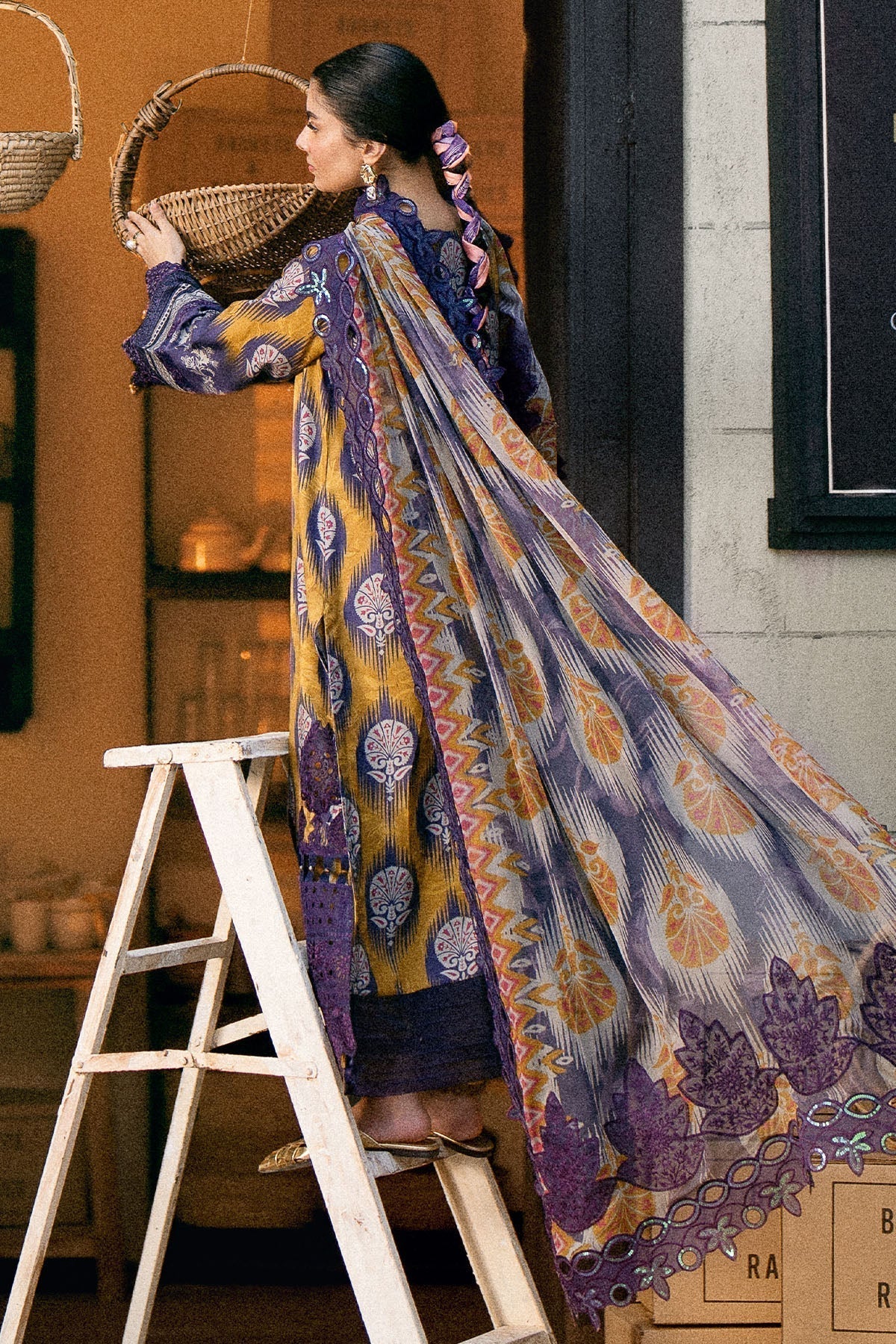 Nureh | Glam Girl Lawn | GL-22 - House Of Anaya