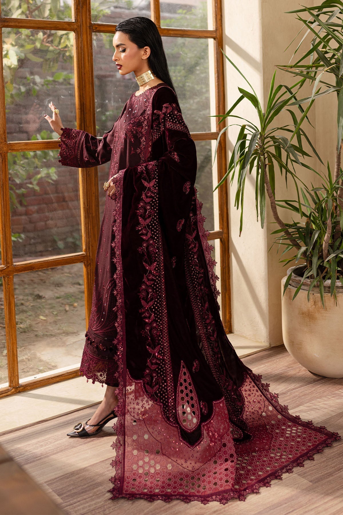 Nureh | Exclusive Shawls | NE-126