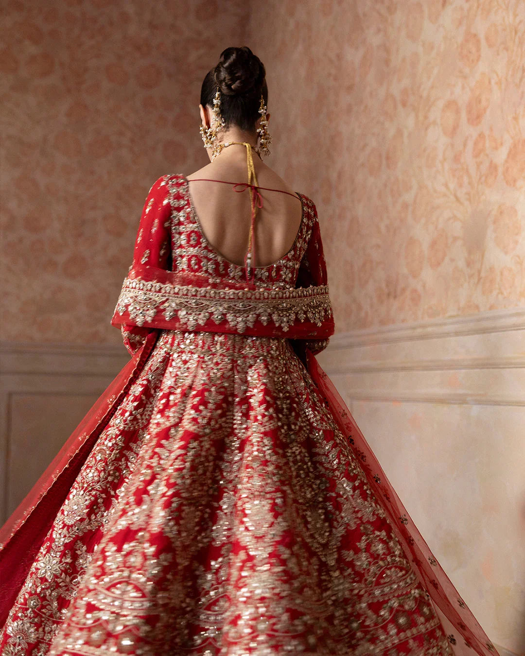 Faiza saqlain | Ismene formals | Savina