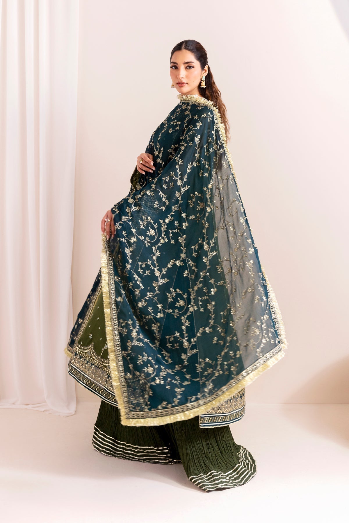 Xenia Formals | Luxury Formals 25 | MAHVASH