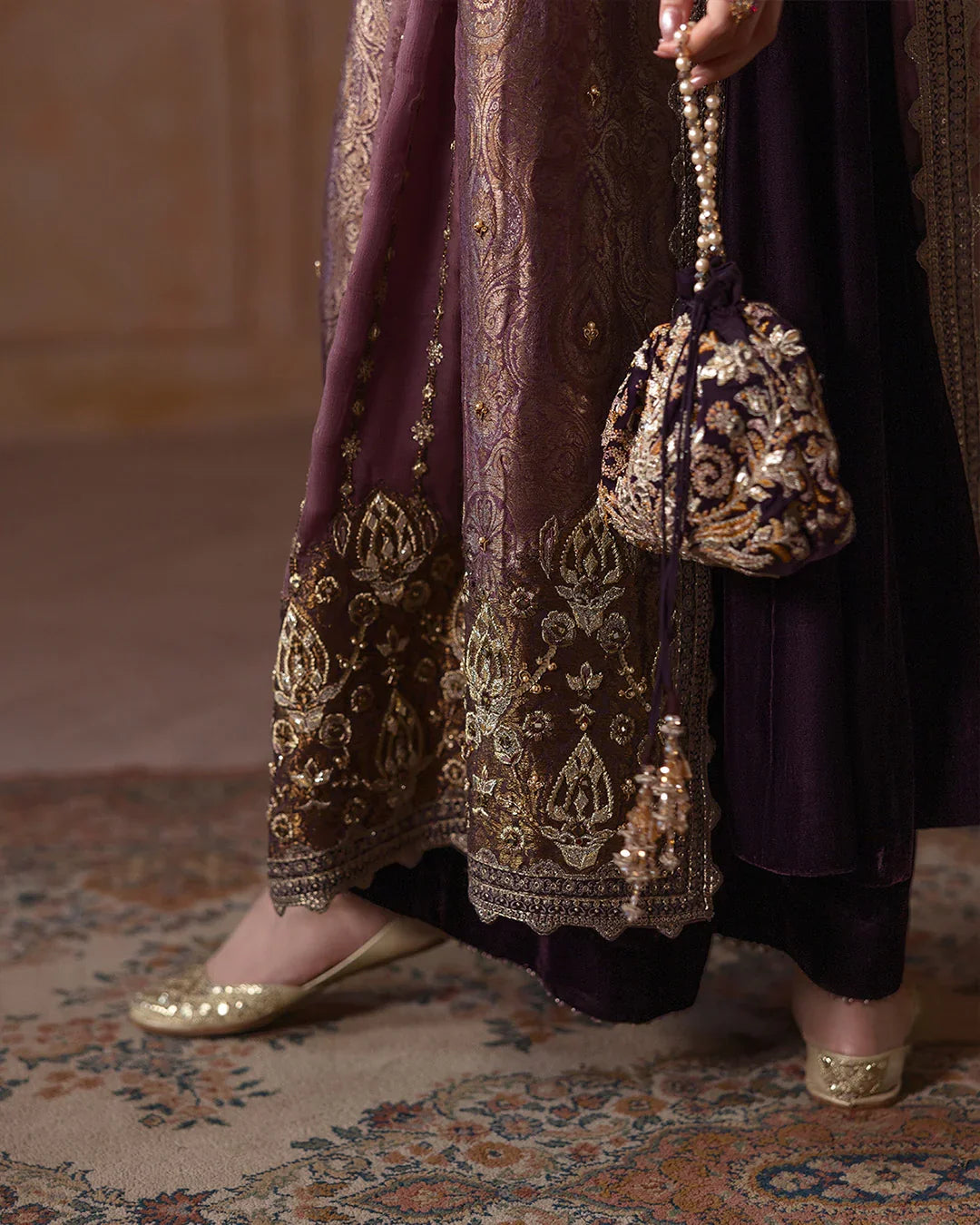 Faiza saqlain | Ismene formals | Erna