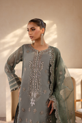 Emaan Adeel | Noore Festive Formals | VELIZA