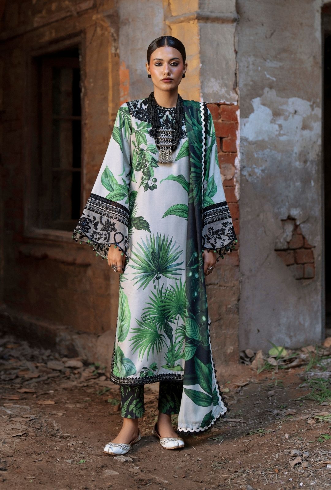 AJR Couture | Sard Sham | Gulbahar