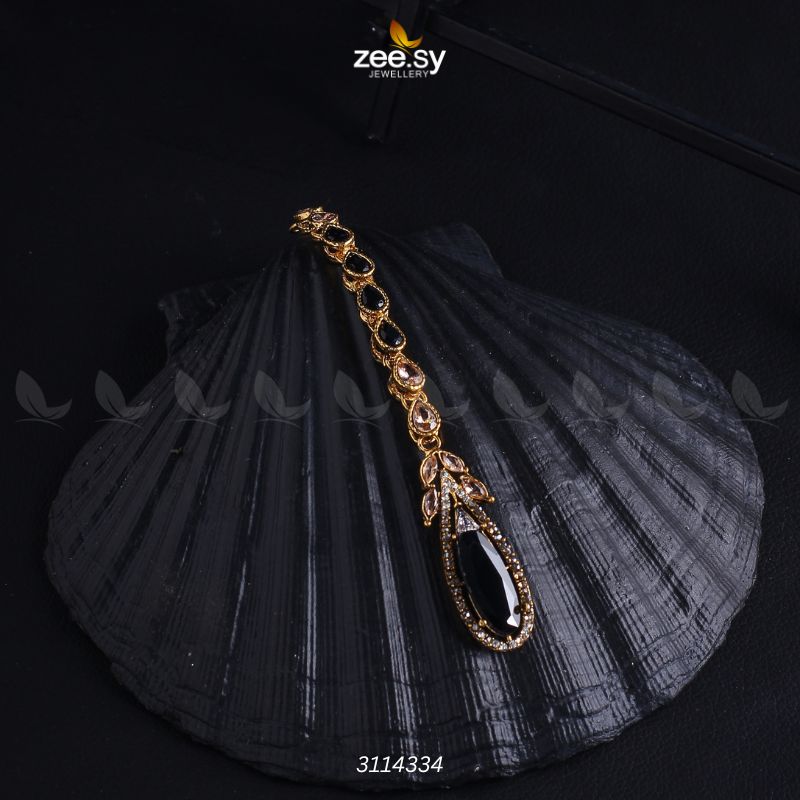 Poppy Bindiya - House Of Zarish