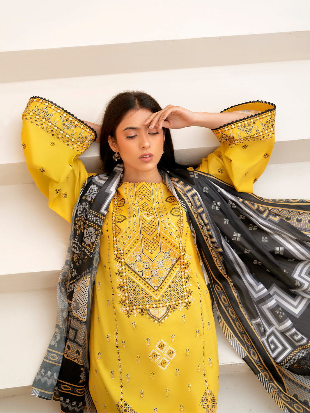 Bin Ilyas | Aaina Summer Edit 25 | 86 - B