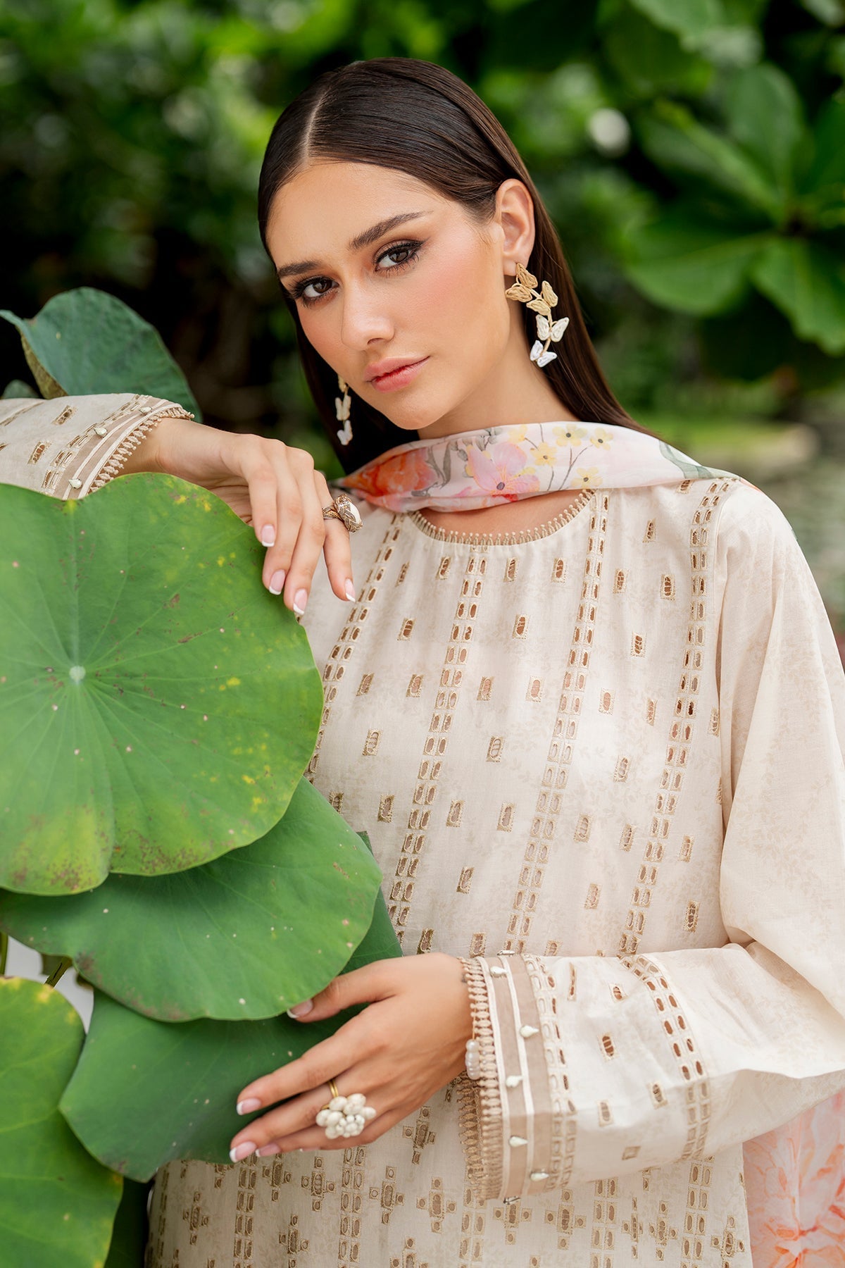 Baroque | Embroidered Lawn | SF-4274