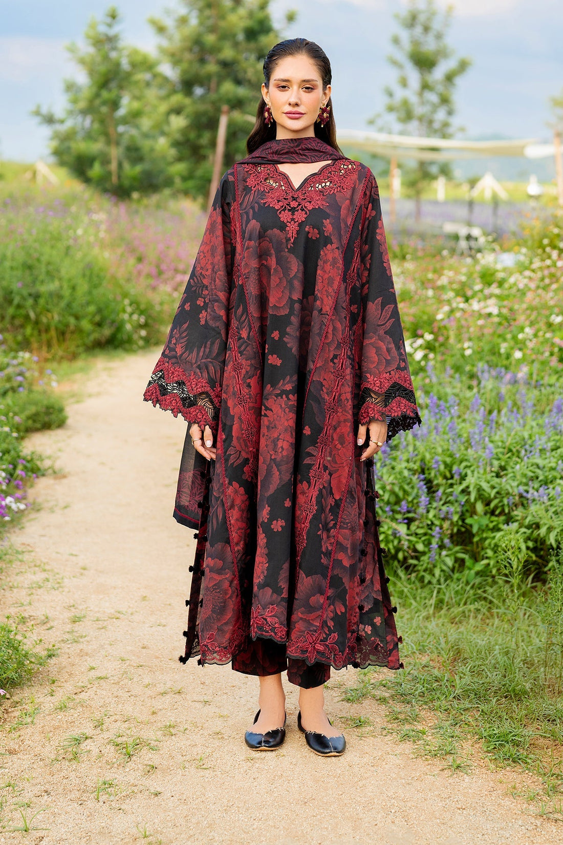 Baroque | Embroidered Lawn | SF-4220