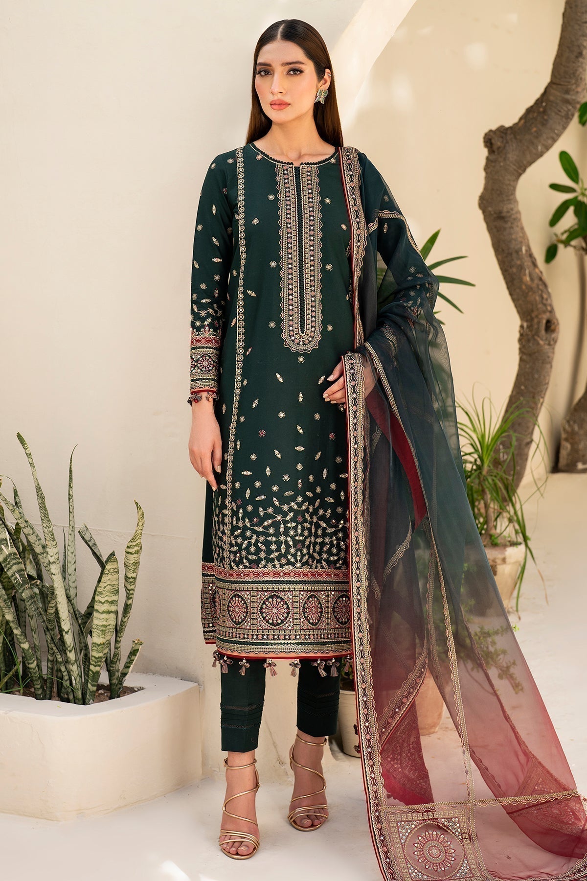 Jazmin | Irish Lawn SS 24 | D9 - House Of Anaya