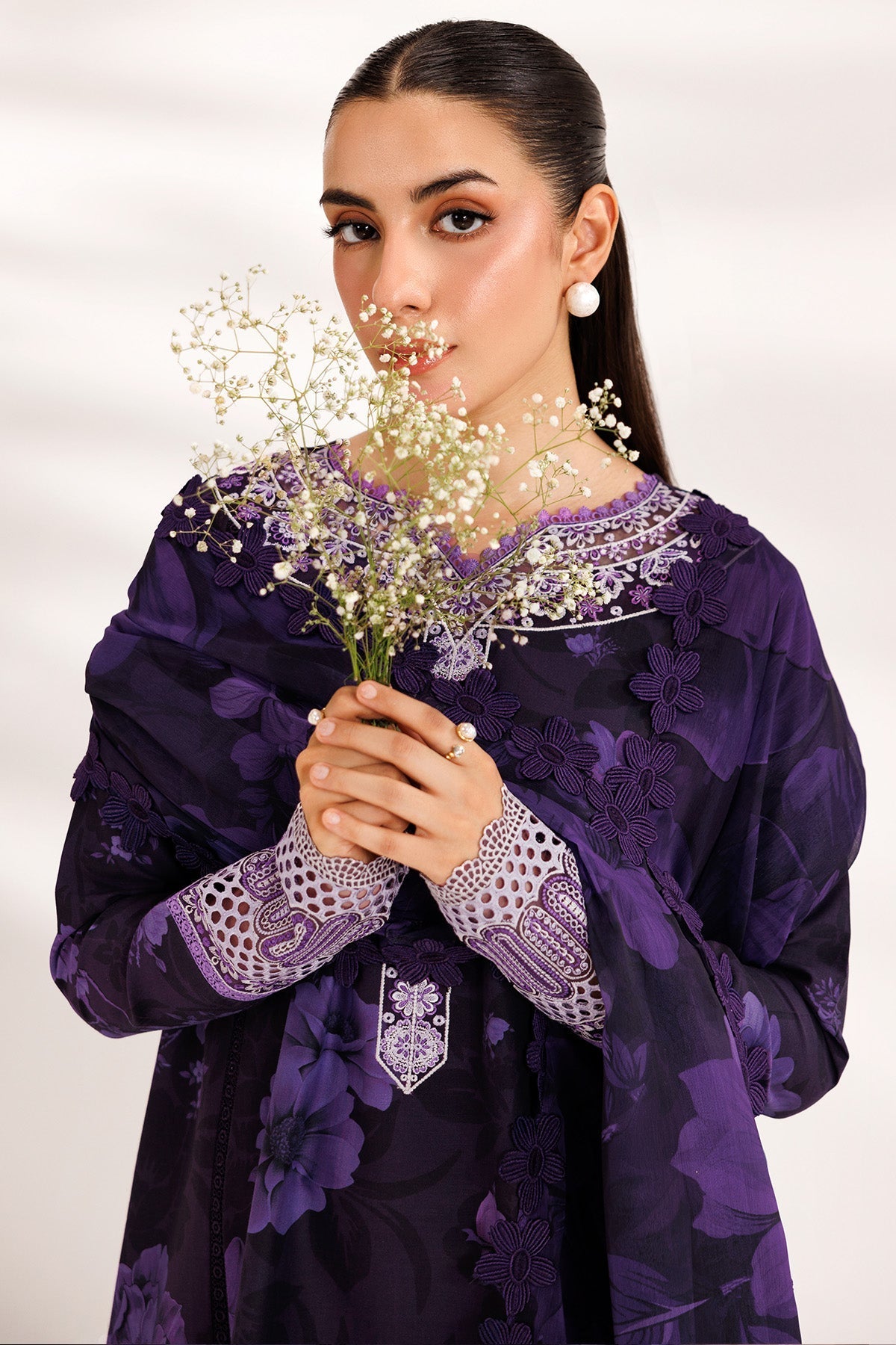 Violet Breeze