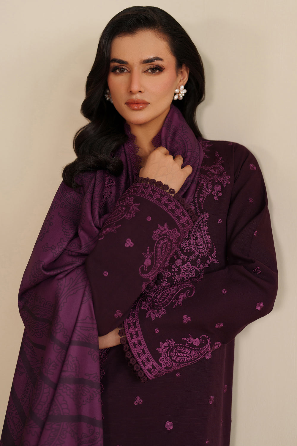 Farasha | Winter Spell 25 | Violett