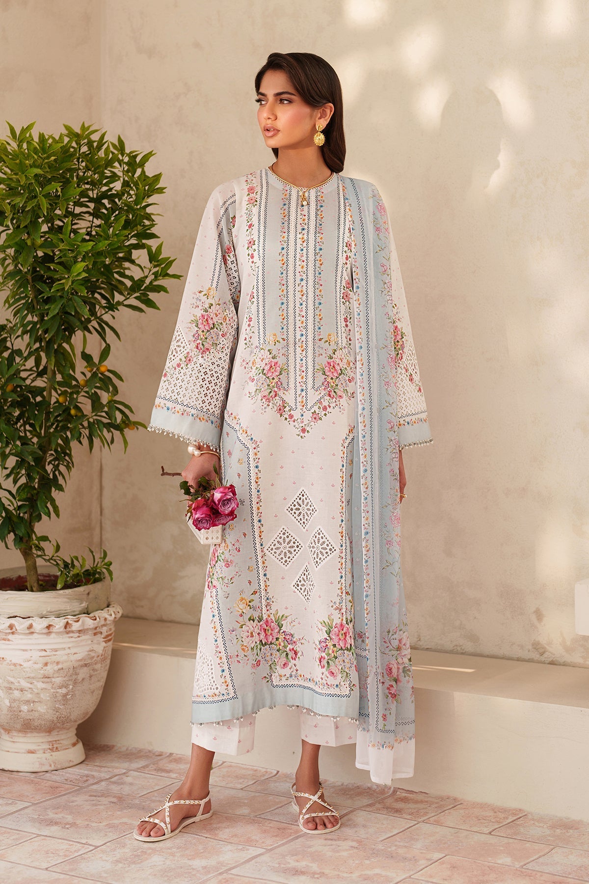 Baroque | Embroidered Lawn | SF-4402