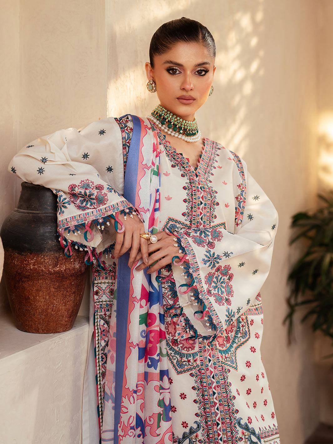 Bin Ilyas | Mehroze Luxury Lawn 25 | 92 - A