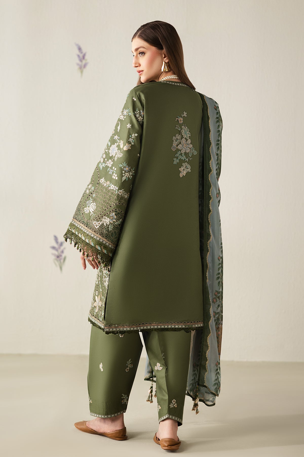 Baroque | Embroidered Lawn | SF-4431